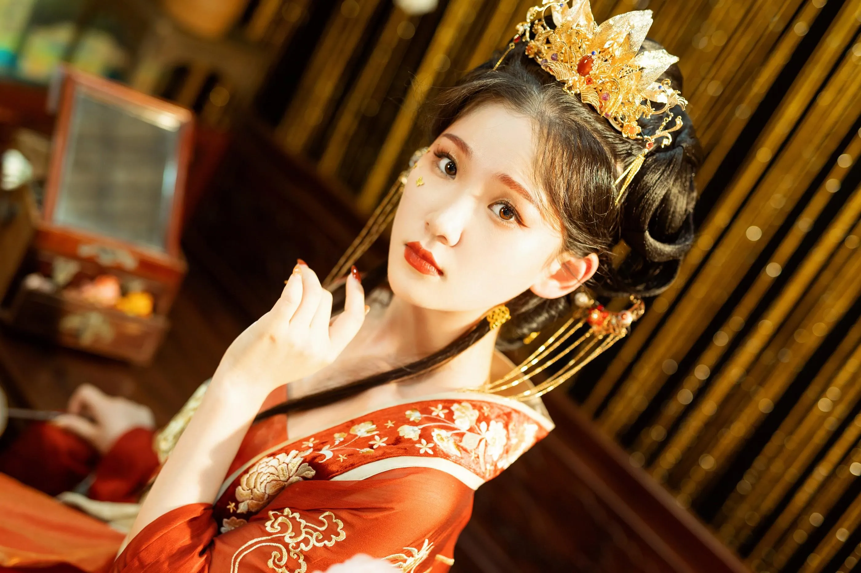 [YITUYU艺图语]2022.09.05 红衣娘子 相望回首喵喵喵 [48P]插图7